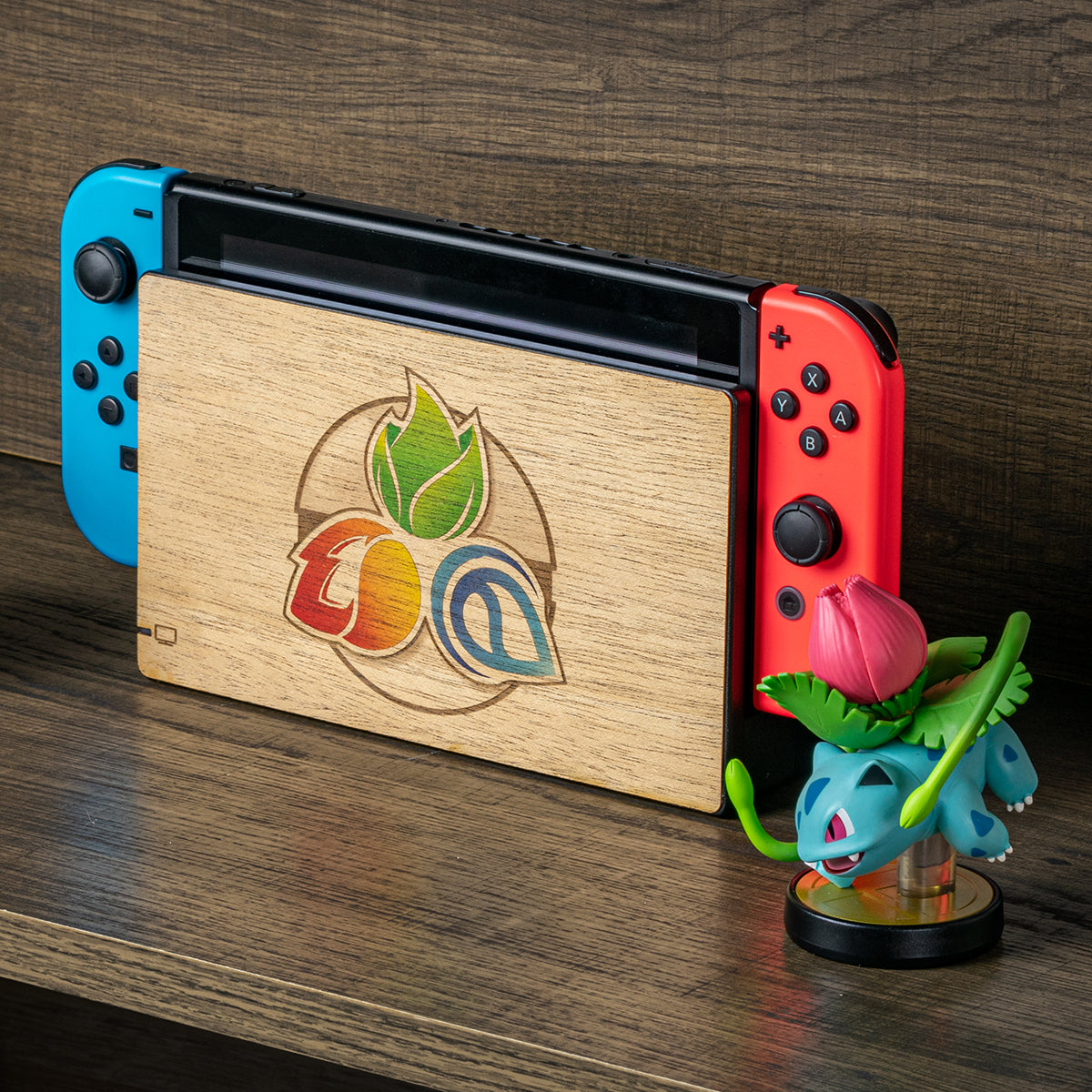 Nintendo Switch Dock Pokémon-Themed Wood Veneer – Rose Colored Gaming